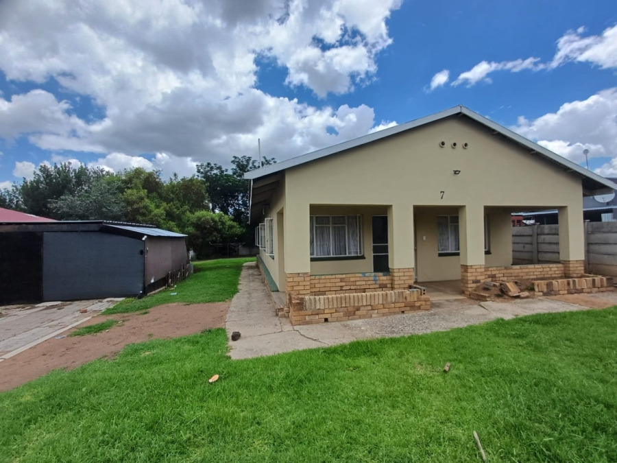 3 Bedroom Property for Sale in Collerville North West